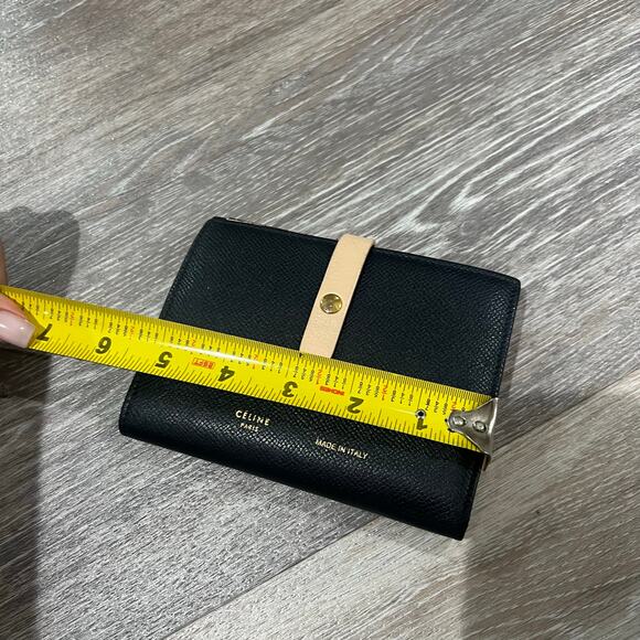 Celine Bi-fold Black Leather Wallet Card Holder - Picture 2 of 6